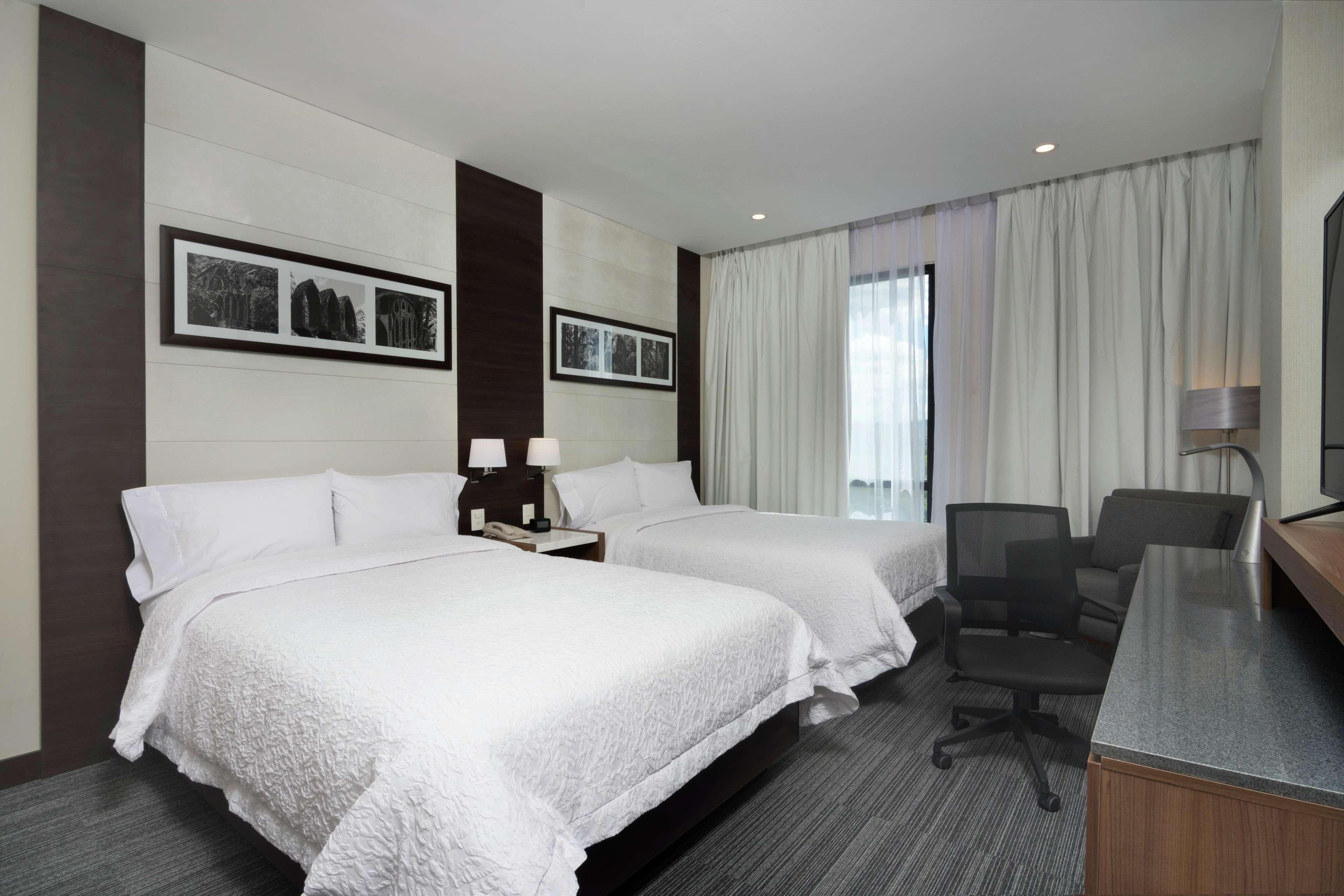 Hampton Inn And Suites San Luis Potosi Slp 外观 照片