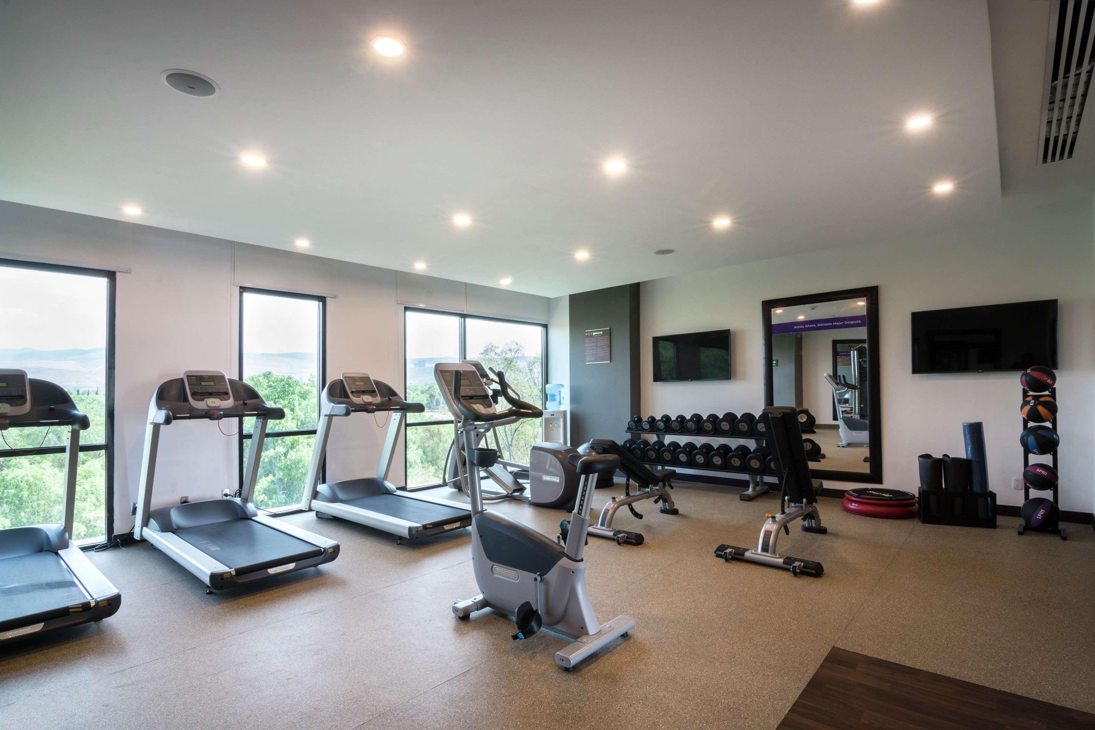 Hampton Inn And Suites San Luis Potosi Slp 外观 照片