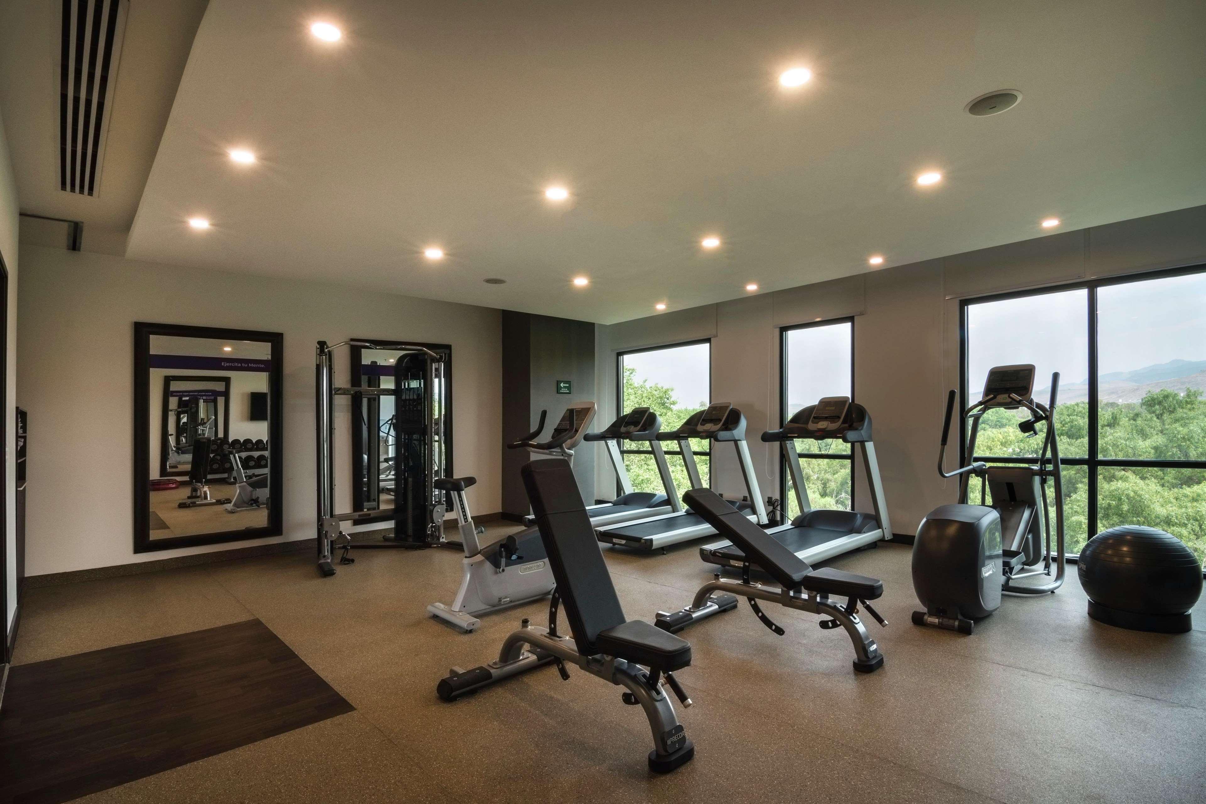 Hampton Inn And Suites San Luis Potosi Slp 外观 照片